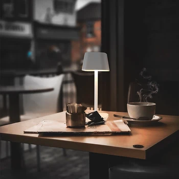 Luksuriøse, Moderne Oppladbare Led Trådløs bordlampe Hjem Innredning Natt Lampe med USB-Lading port